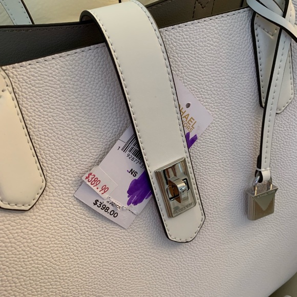 MICHAEL Michael Kors Cassie Leather Tote & Wallet - Picture 6 of 7